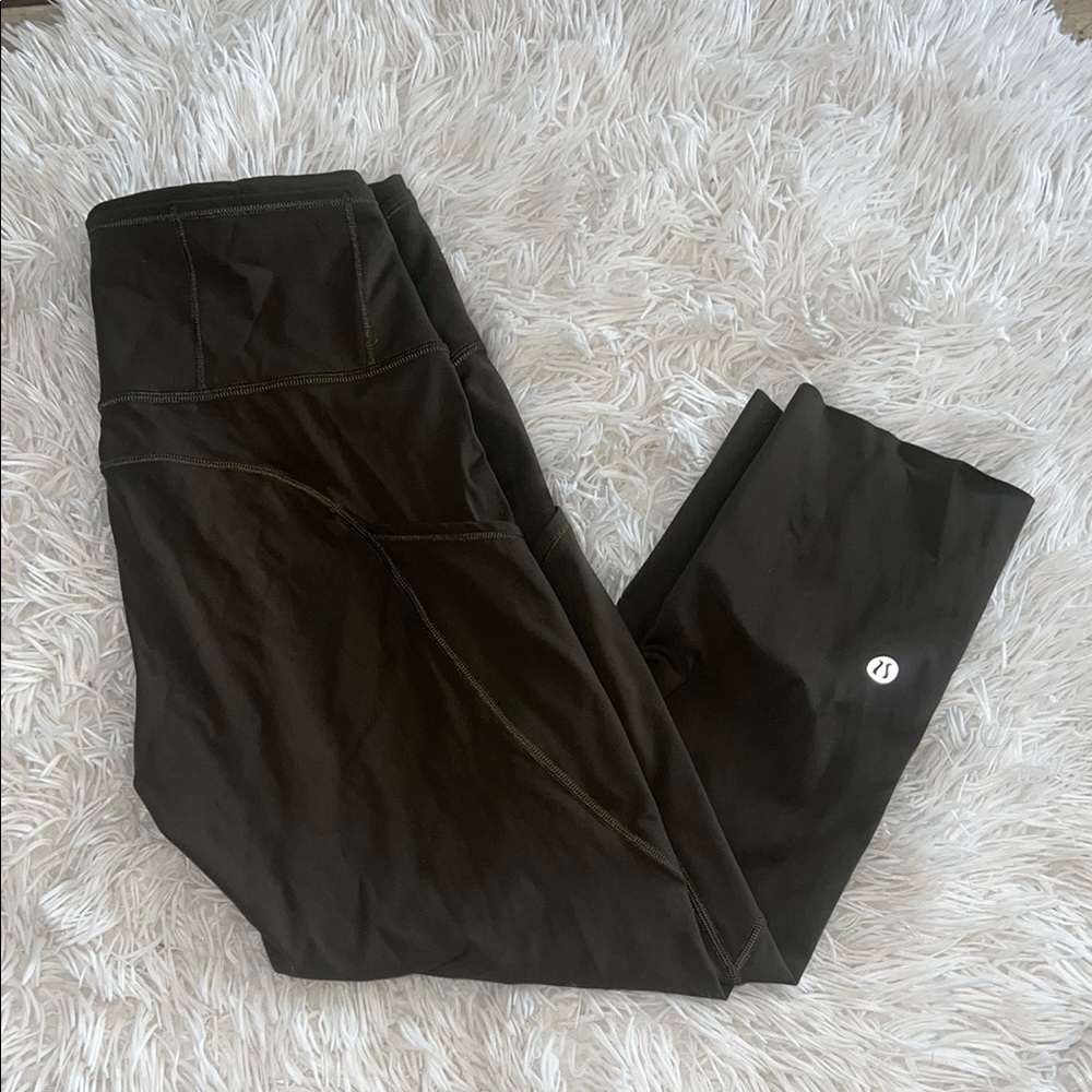 Lululemon fast and free capris - Picture 2 of 4